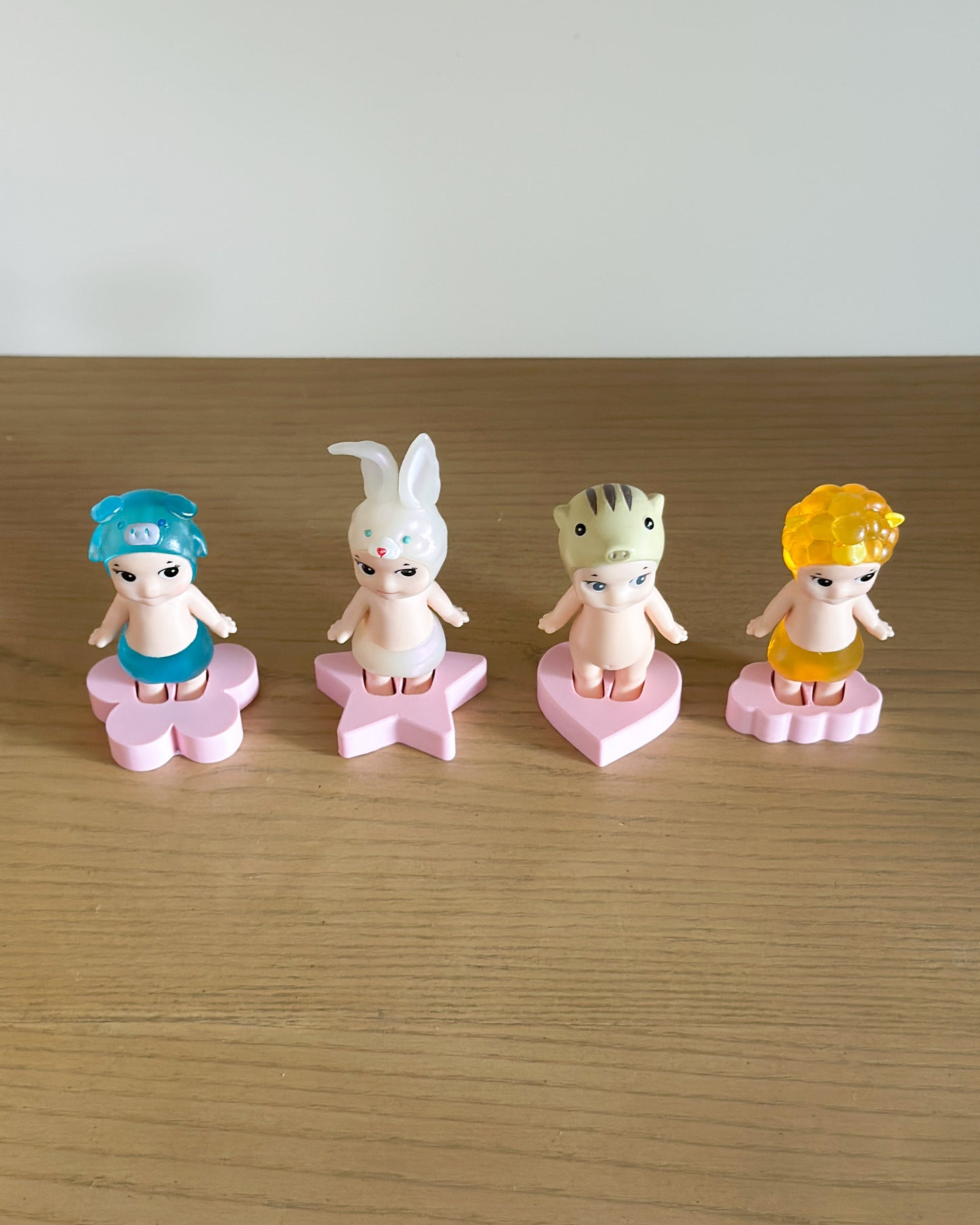Sonny Angel Figurine Holder | Sonny Angel display stand base | 3D Printed Figurine for shelf and stand