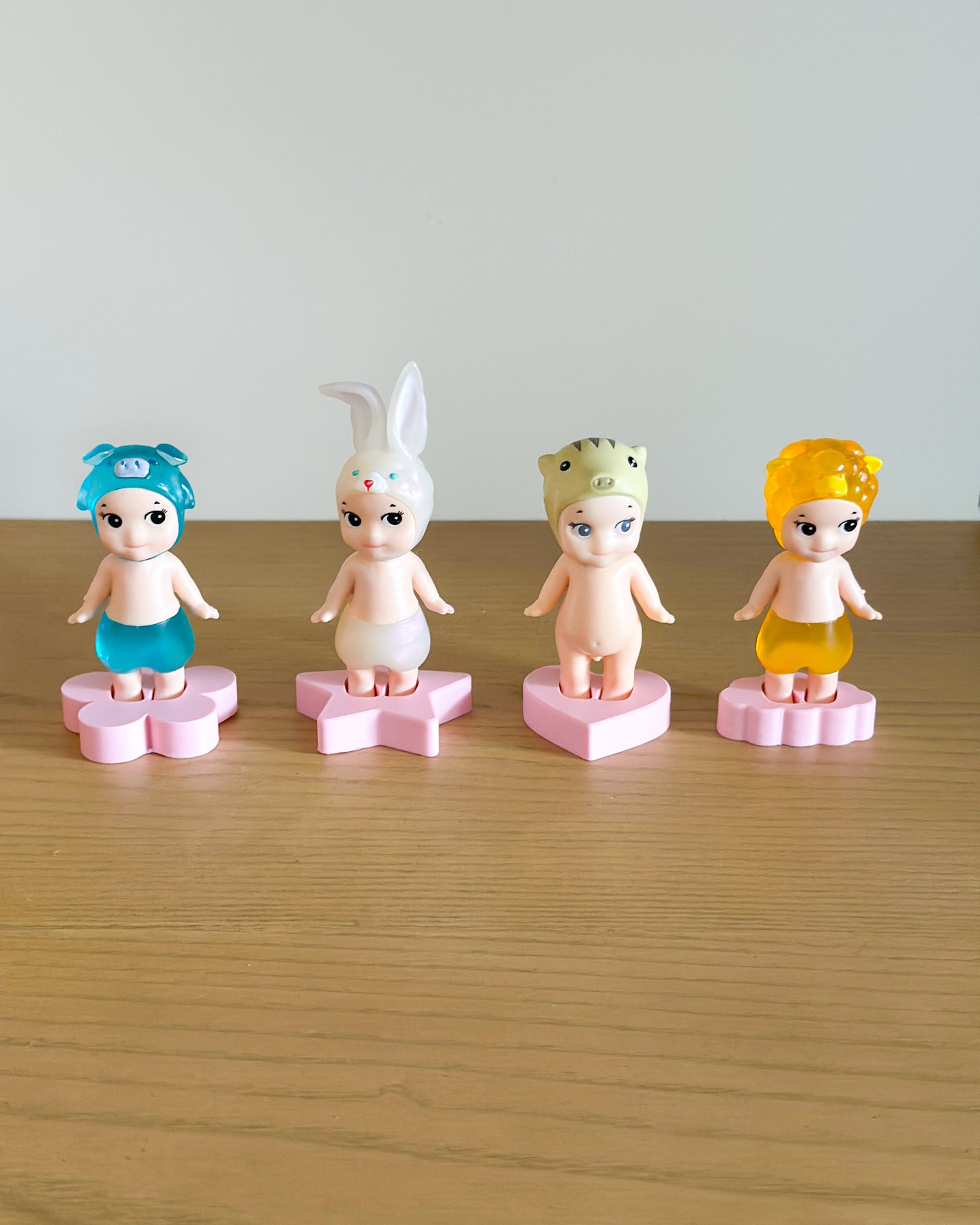 Sonny Angel Figurine Holder | Sonny Angel display stand base | 3D Printed Figurine for shelf and stand